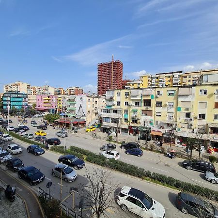 Adore - Modern Studio Tirana Exterior foto
