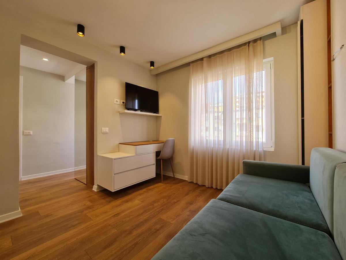 Adore - Modern Studio Tirana Exterior foto
